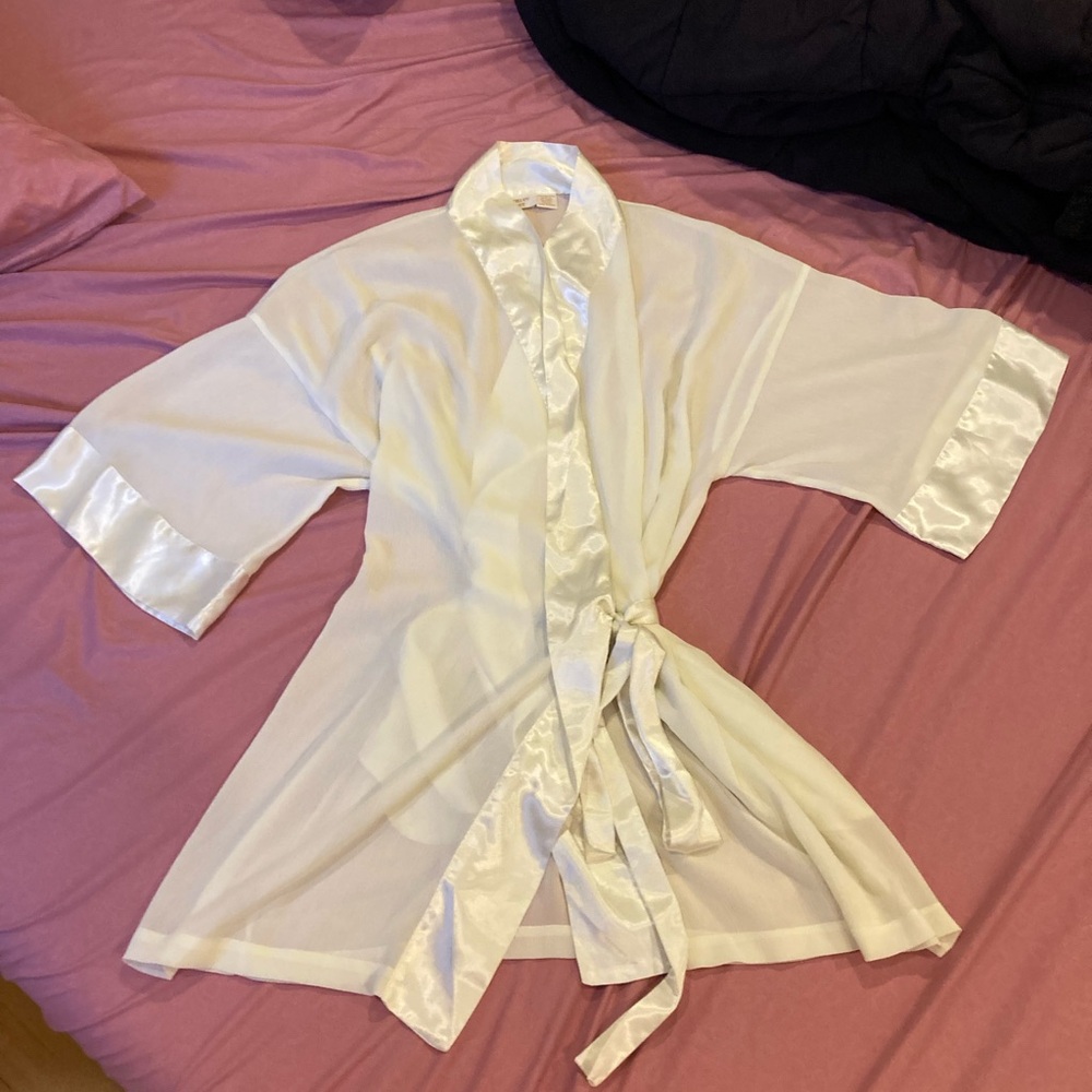 Victoria's Secret White Satin Robe